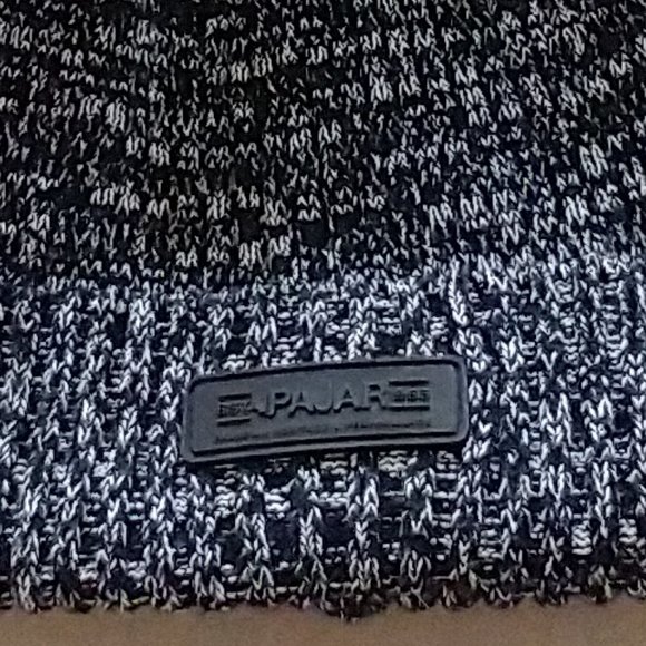 Women's set of 2 toques - Pajar and Columbia, new without tags - Picture 2 of 9